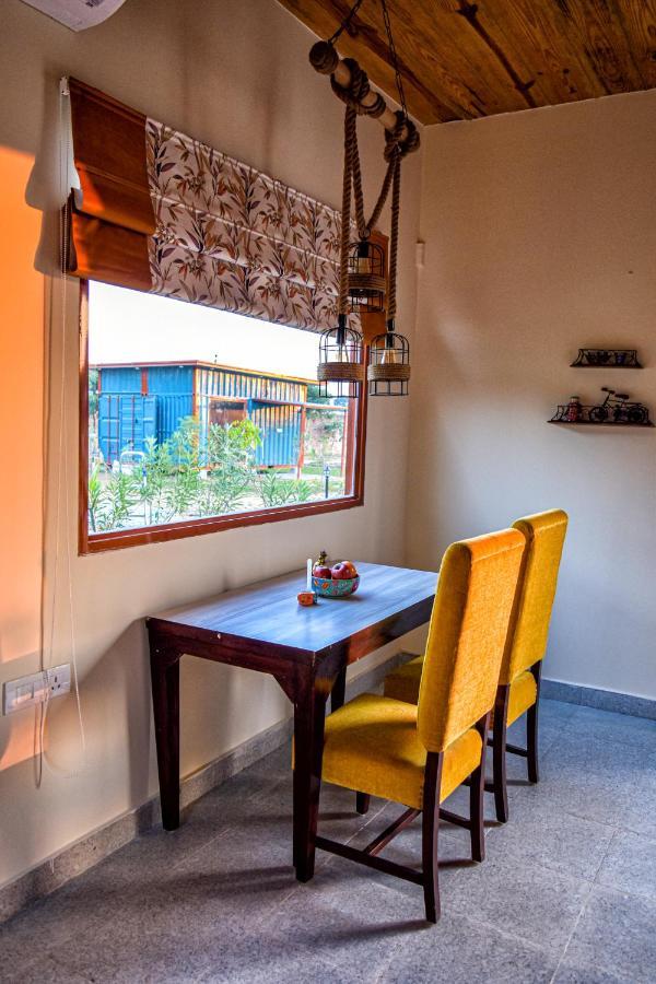 Tree Of Life Ecotainers Agra Hotel Agra  Bagian luar foto
