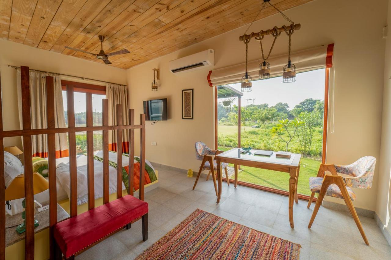 Tree Of Life Ecotainers Agra Hotel Agra  Bagian luar foto