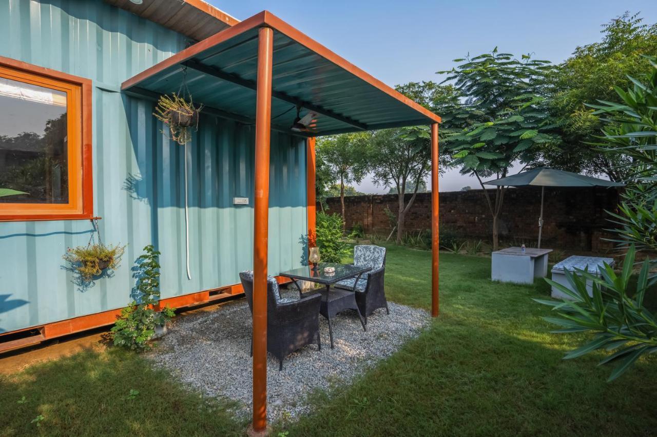 Tree Of Life Ecotainers Agra Hotel Agra  Bagian luar foto